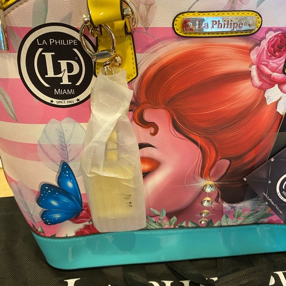 La Philipe Miami Bag Lips Rhinestone Artist LP Travel Purse Nwt Tote Clutch. - Picture 2 of 10
